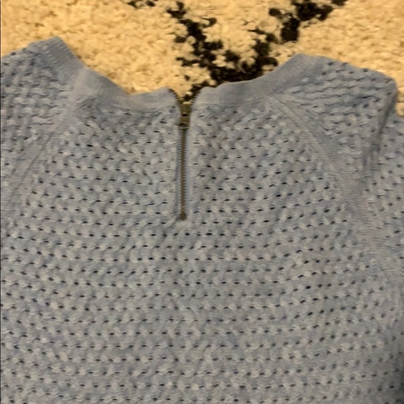 American Eagle Knitted Sweater - Picture 2 of 2